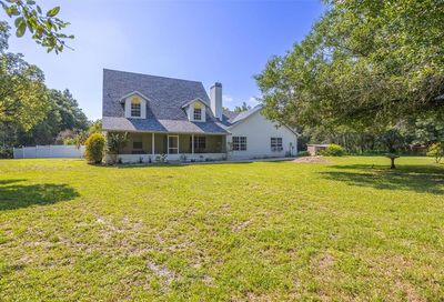 1802 Twin Oaks Circle Wimauma FL 33598