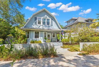 145 6th Avenue NE St Petersburg FL 33701