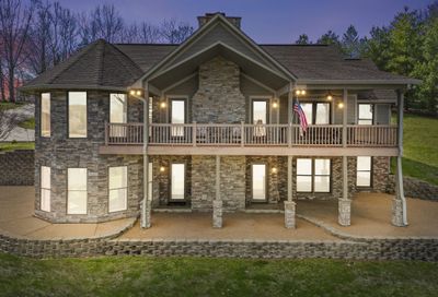 142 Joseph Ln Cumberland City TN 37050