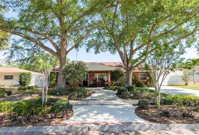 6657 Bougainvilla Avenue S St Petersburg FL 33707