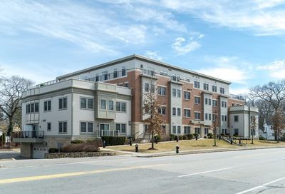 321 Hammond Pond Parkway Brookline MA 02467