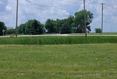633/635 Effie Drive Earlville IL 60518