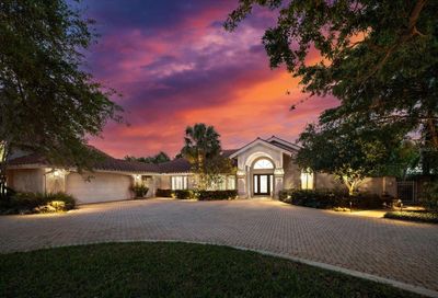5143 Flicker Field Circle Sarasota FL 34231