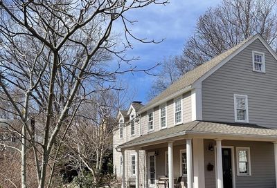 17 Stowell Rd Winchester MA 01890