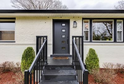 3320 Dumas Dr Nashville TN 37211