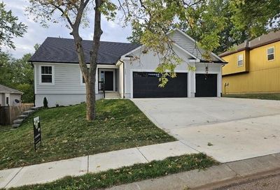 9049 E 51st Street Kansas City MO 64133