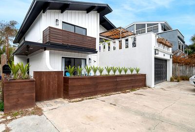 210 Margaret St Neptune Beach FL 32266