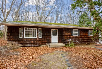 100 Cooper Court Port Jefferson NY 11777