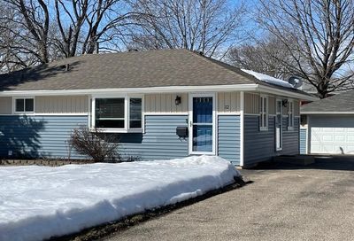 12 W 104th Street Bloomington MN 55420