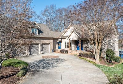 9524 Riviera Drive Sherrills Ford NC 28673