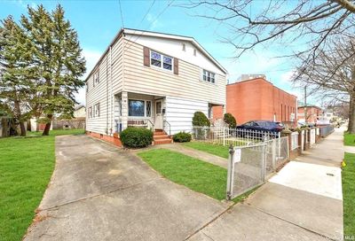 209-49 46 Avenue Bayside NY 11361