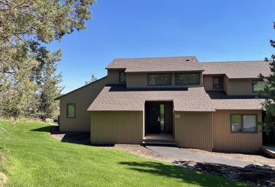 1844 Redtail Hawk Drive Redmond OR 97756