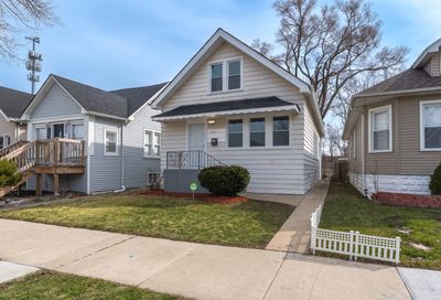 10823 S Eggleston Avenue Chicago IL 60628