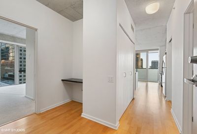 659 W Randolph Street Chicago IL 60661