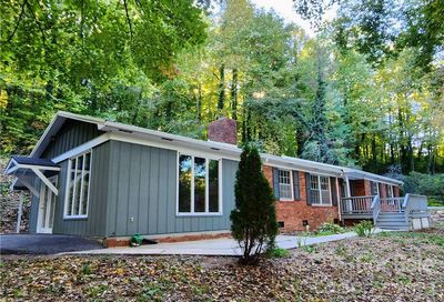 599 Savannah Drive Sylva NC 28779