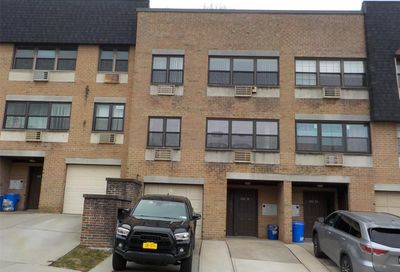 240-32 70th Avenue Douglaston NY 11362