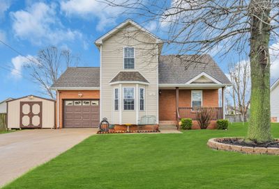 3426 Kingfisher Dr Clarksville TN 37042