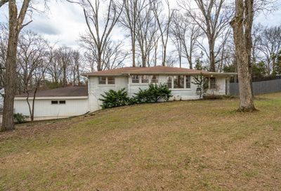 6137 Bresslyn Rd Nashville TN 37205
