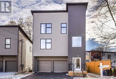 519 DUKE Street W Kitchener ON N2H3Y7