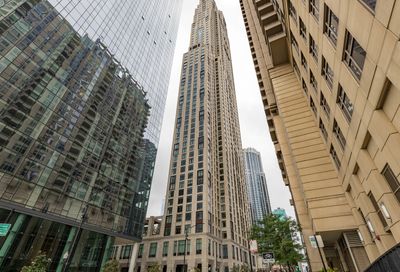 514 N Peshtigo Court Chicago IL 60611