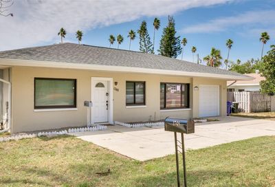 1748 Bayshore Boulevard Dunedin FL 34698