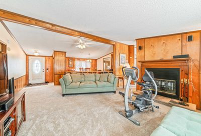 1 Chrissy Drive Sandwich IL 60548