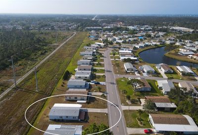 743 Tangerine Woods Boulevard Englewood FL 34223