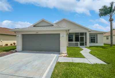 2227 N Creek Court Sun City Center FL 33573