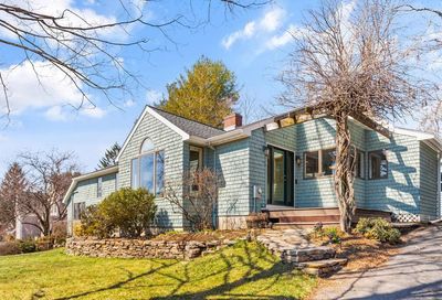 15 Minute Man Lane Lexington MA 02420