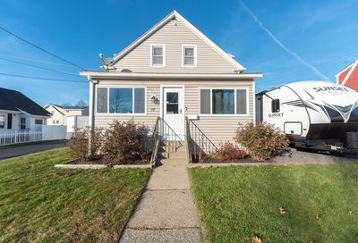 12 Arden Road Worcester MA 01606