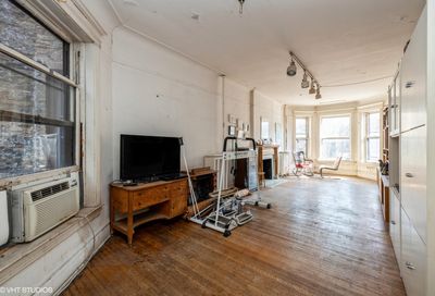 5742 S Kenwood Avenue Chicago IL 60637