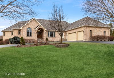 28192 Gray Barn Lane Lake Barrington IL 60010
