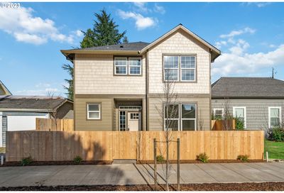 7171 E Burnside St Portland OR 97215