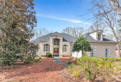 2011 Sandy Pond Lane Waxhaw NC 28173