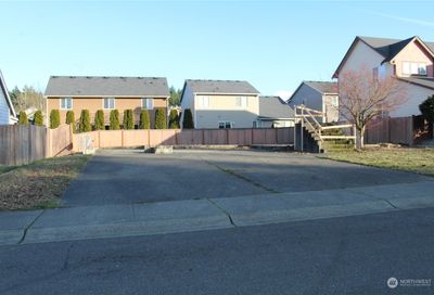 18201 70th Avenue Ct E Puyallup WA 98375