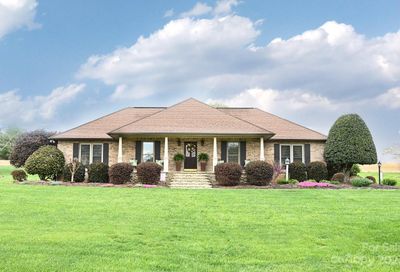 2684 Birdie Lane Conover NC 28613