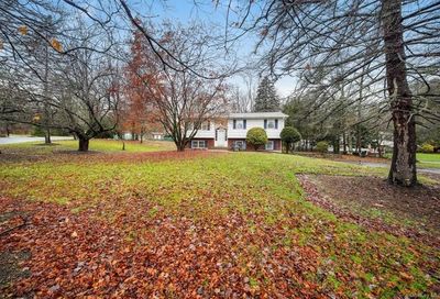 1 Kelly Court Airmont NY 10952