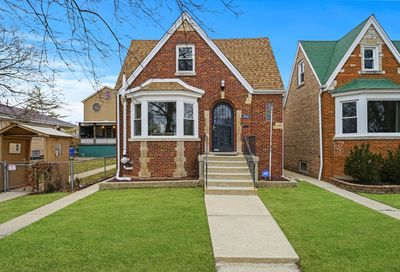 3042 N Newcastle Avenue Chicago IL 60634