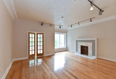 5121 S Ingleside Avenue Chicago IL 60615