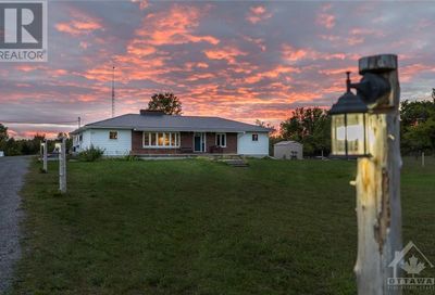 2428 GREY'S CREEK ROAD Ottawa ON K4P1N7