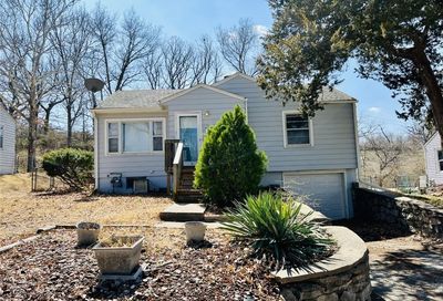 915 E 100th Terrace Kansas City MO 64131
