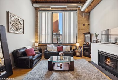 1727 S Indiana Avenue Chicago IL 60616
