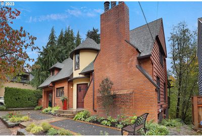 2362 SW Madison St Portland OR 97205