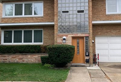5319 W Sunnyside Avenue Chicago IL 60630