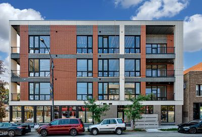 2402 W Carmen Avenue Chicago IL 60625