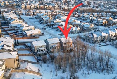 30 Rockyspring Circle NW Calgary AB T3G5Z8