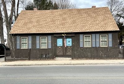 33-35 Pelham St Methuen MA 01844