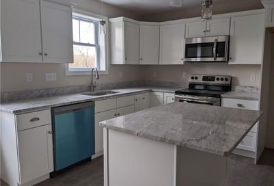 5 Hill Street Smithfield RI 02917