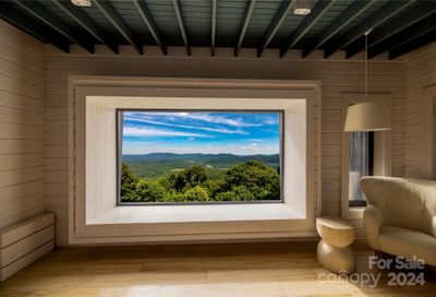 2957 Creston Drive Black Mountain NC 28711