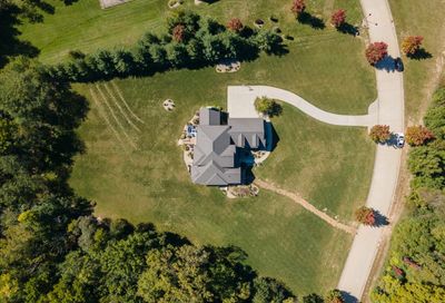 1295 Silver Leaf Court Mt. Zion IL 62549